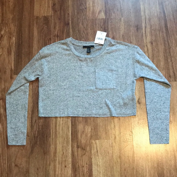 Forever 21 Sweaters - Forever 21 crop sweater * Final markdown!
